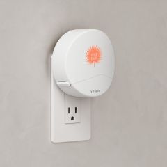 Vitruvi Plug-In Wall Diffuser + 1 Oil Bundle